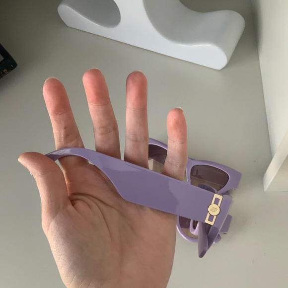 LES SPECS FANPLASTICO Cat Eye Orchid Lavender Women’s Sunglasses BRAND NEW - Picture 7 of 11